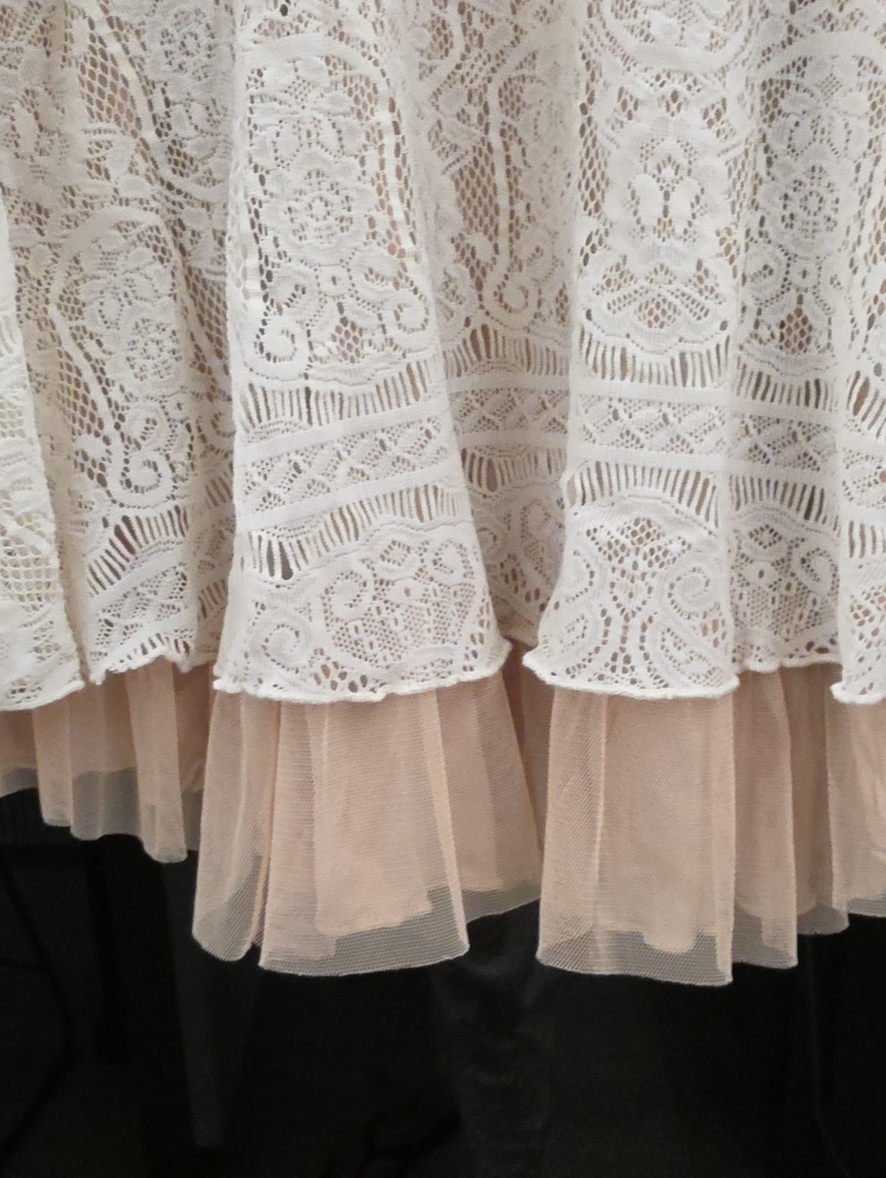 HAND BEADED LACE, VINTAGE BALLERINA, COCKTAIL DRESS", BY "FREE PEOPLE" - Picture 5 of 17